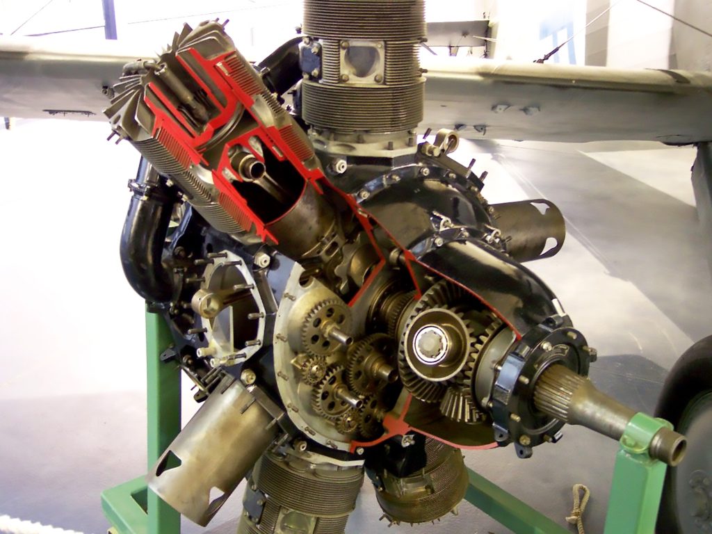 Manic Motors V SV Bristol Perseus Sleeve Valve Radial Engine